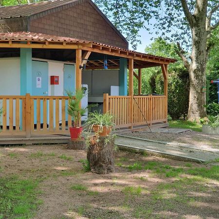 Camping Des 2 Rives- Mobilhomes Etang-sur-Arroux Esterno foto