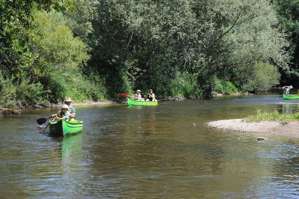 Camping Des 2 Rives- Mobilhomes Etang-sur-Arroux Esterno foto